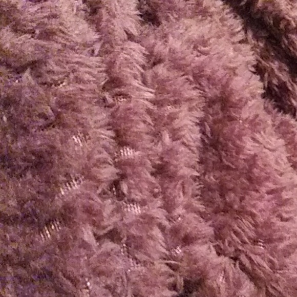 Meet your Posher, Amy - Picture 1 of 1